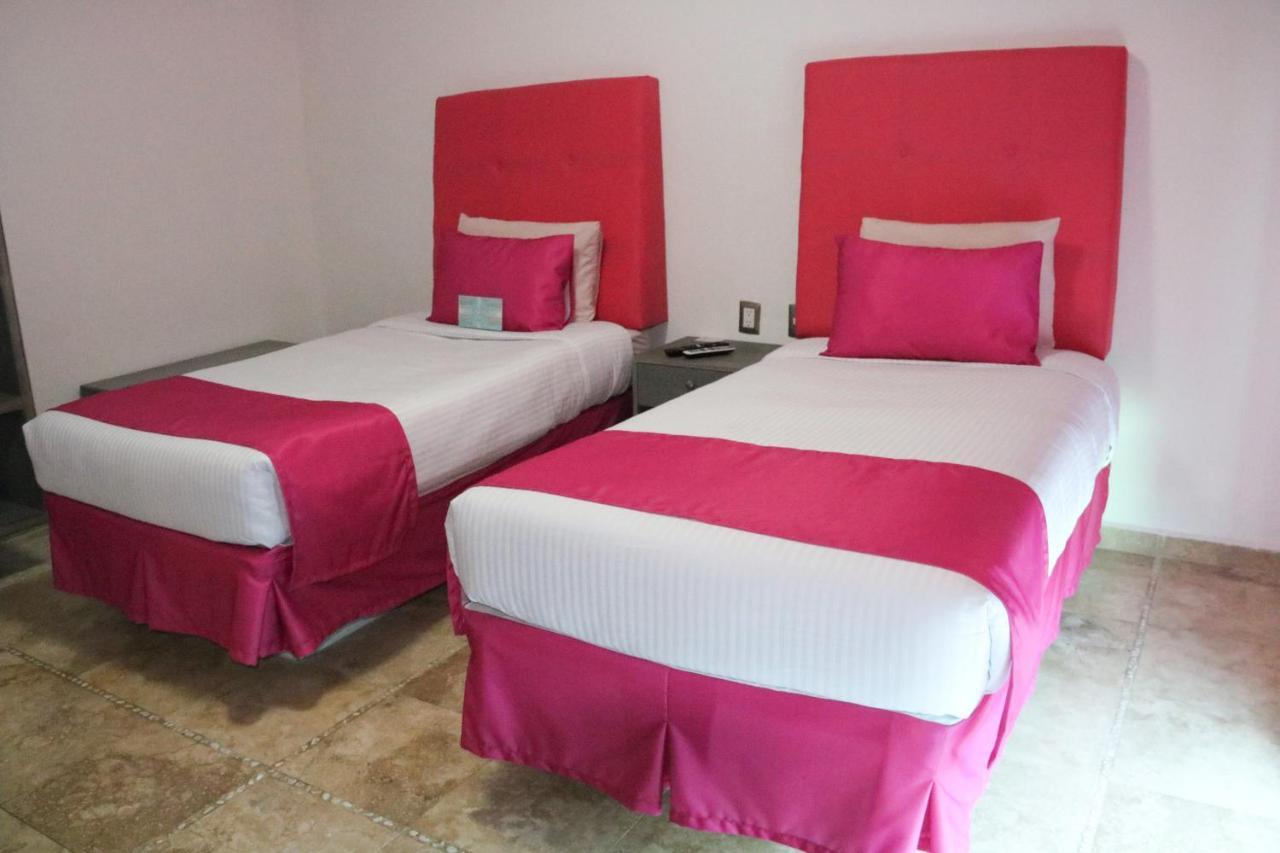 Miami Inn Nuevo Vallarta Kültér fotó