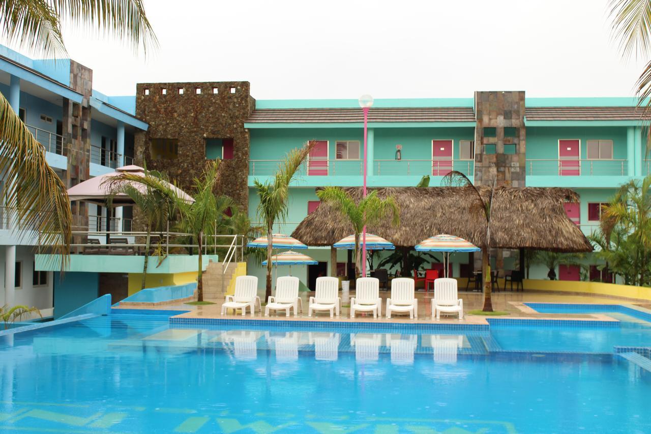 Miami Inn Nuevo Vallarta Kültér fotó