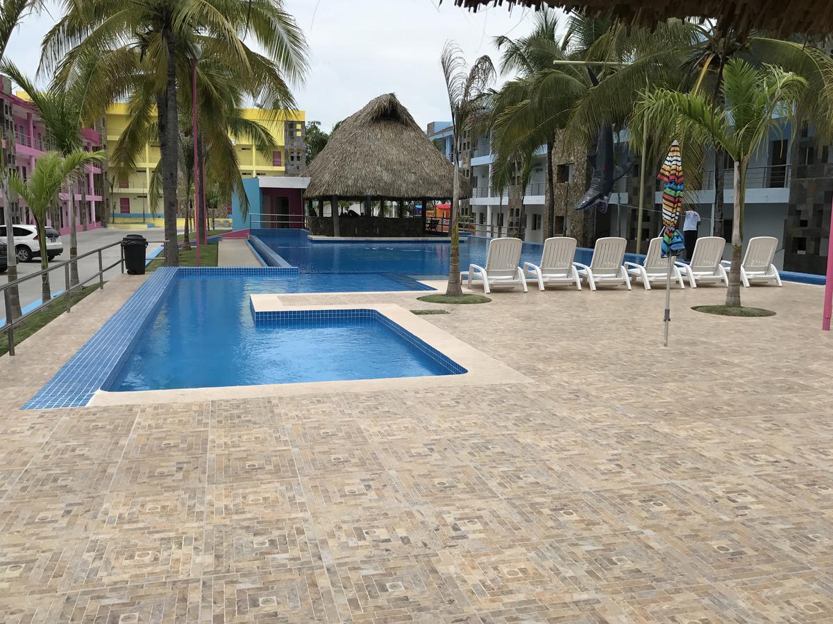 Miami Inn Nuevo Vallarta Kültér fotó
