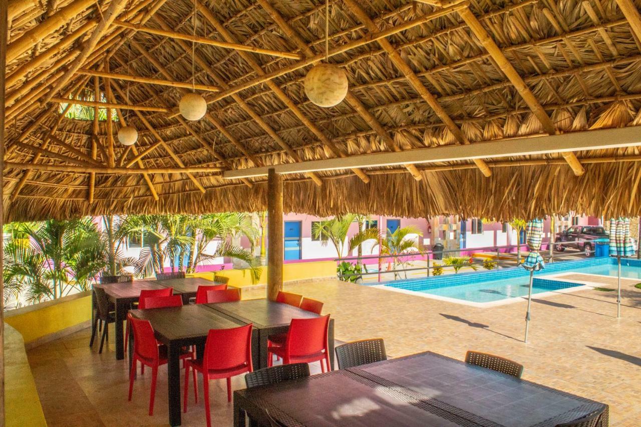Miami Inn Nuevo Vallarta Kültér fotó