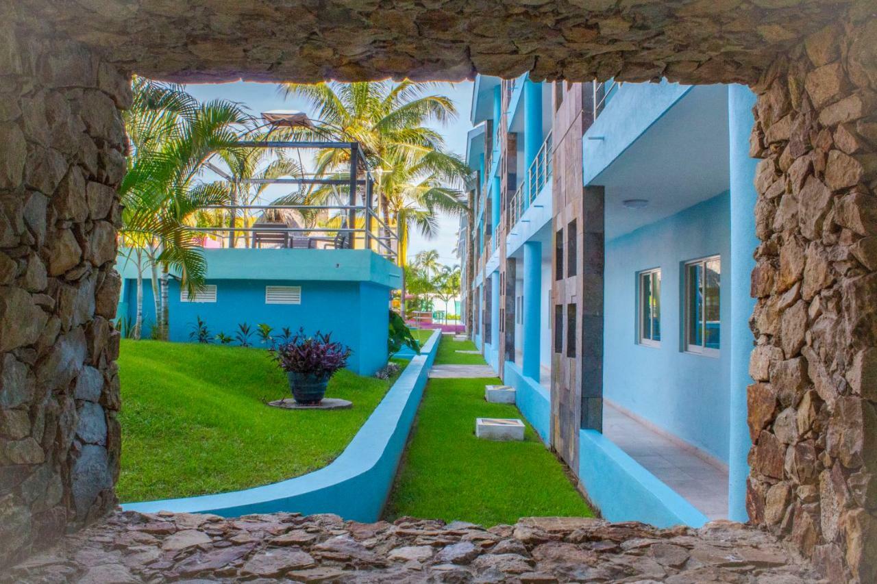 Miami Inn Nuevo Vallarta Kültér fotó